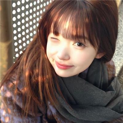 走进阳光的女人